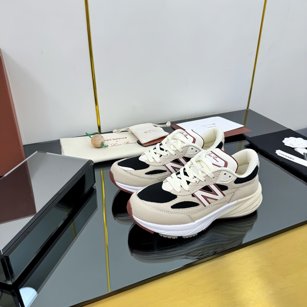 スーパーコピーブランド靴内部構造